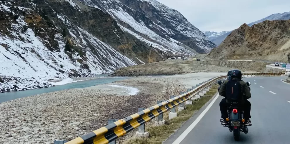 Kasol Manali Rohtang Tour