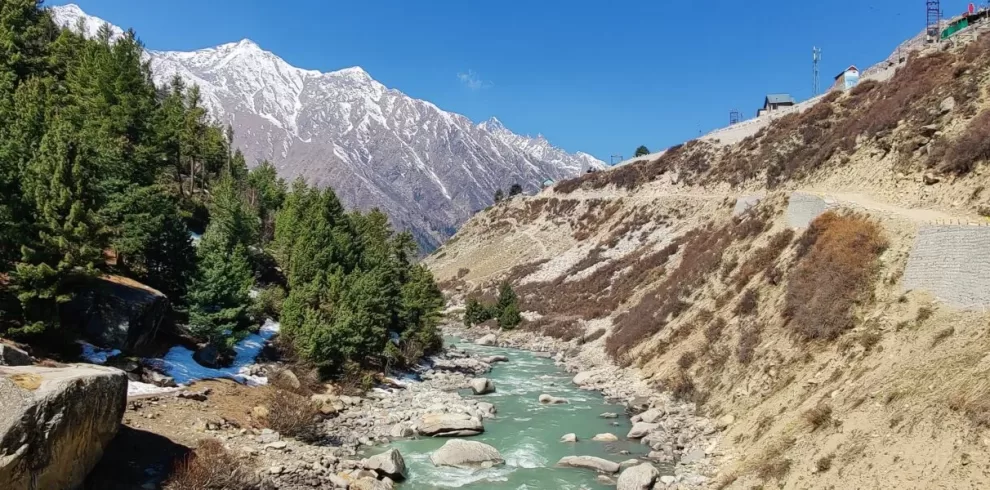 Manali Spiti Pin Valley Volvo Tour