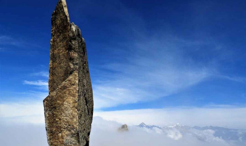 Deciphering the Chromatic Shift of Kinnaur’s 79ft Monolith