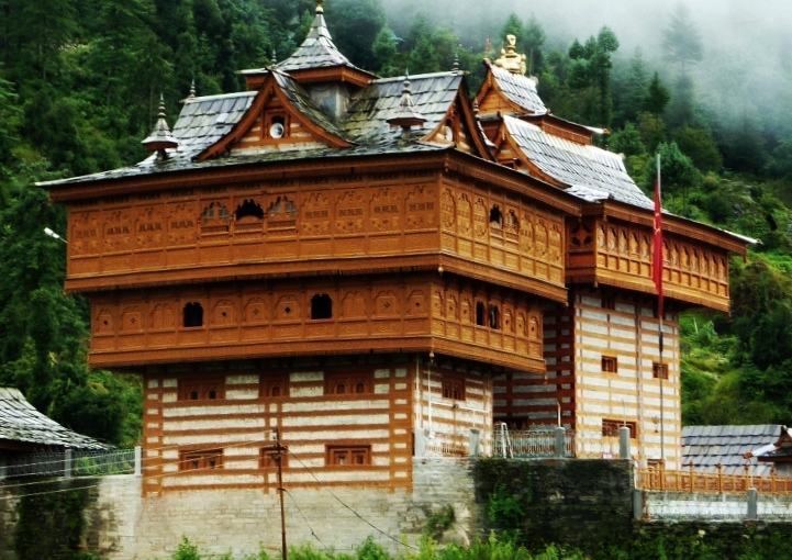 Dalhousie, Khajjiar & Dharamshala Circuit Guide – Family Route, Stays & Cab Logistics
